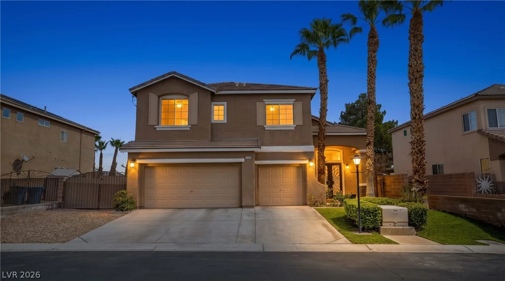 8230 Moapa Water, Las Vegas, NV 89131