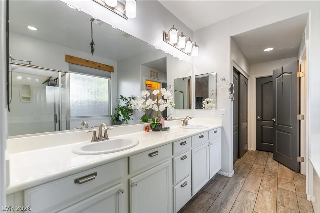 7556 Abby View, Las Vegas, NV 89166
