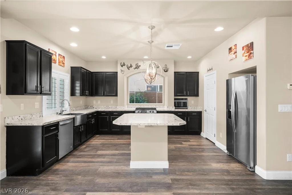8226 Dover Canyon, Las Vegas, NV 89139