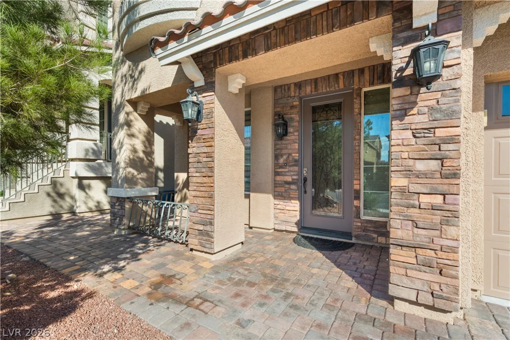 8226 Dover Canyon, Las Vegas, NV 89139