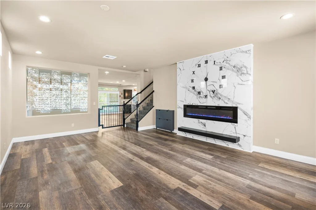 8226 Dover Canyon, Las Vegas, NV 89139