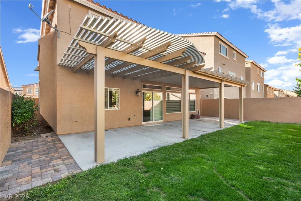 8226 Dover Canyon, Las Vegas, NV 89139