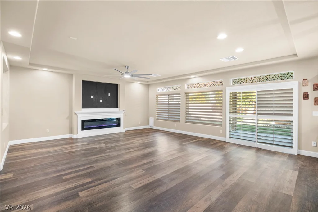 8226 Dover Canyon, Las Vegas, NV 89139