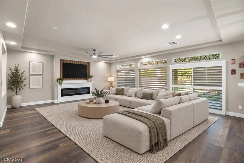 8226 Dover Canyon, Las Vegas, NV 89139