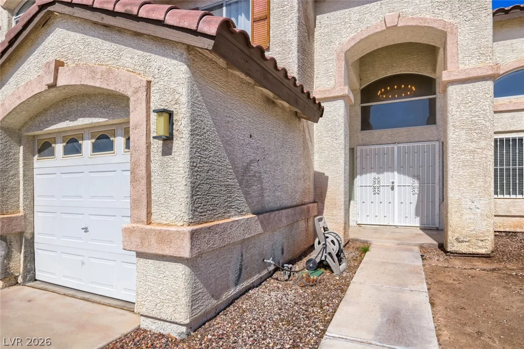 8022 Yellow Daisy, Las Vegas, NV 89147