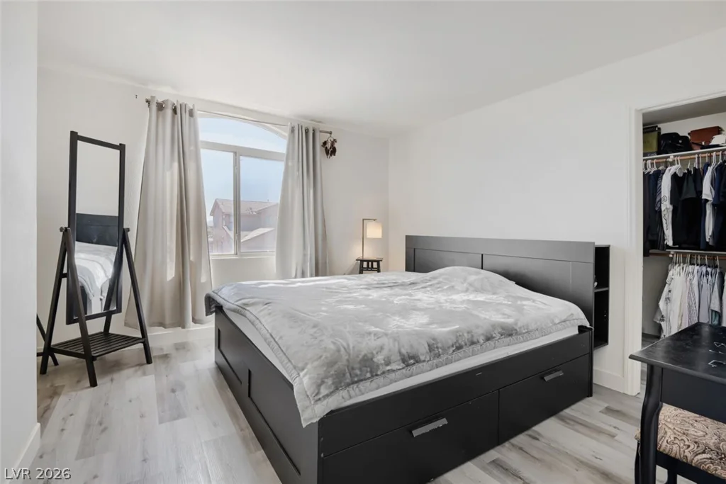 8022 Yellow Daisy, Las Vegas, NV 89147