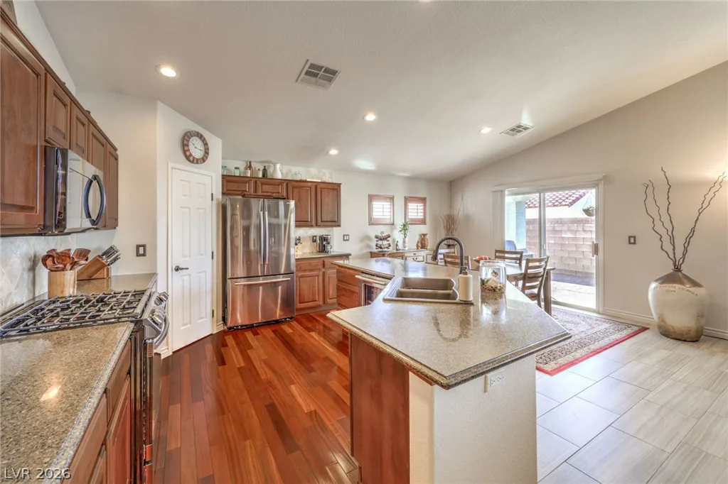 2131 Mountain Glow, North Las Vegas, NV 89031