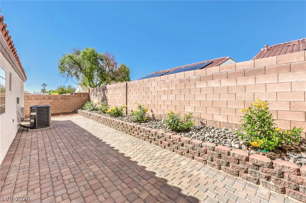 2131 Mountain Glow, North Las Vegas, NV 89031