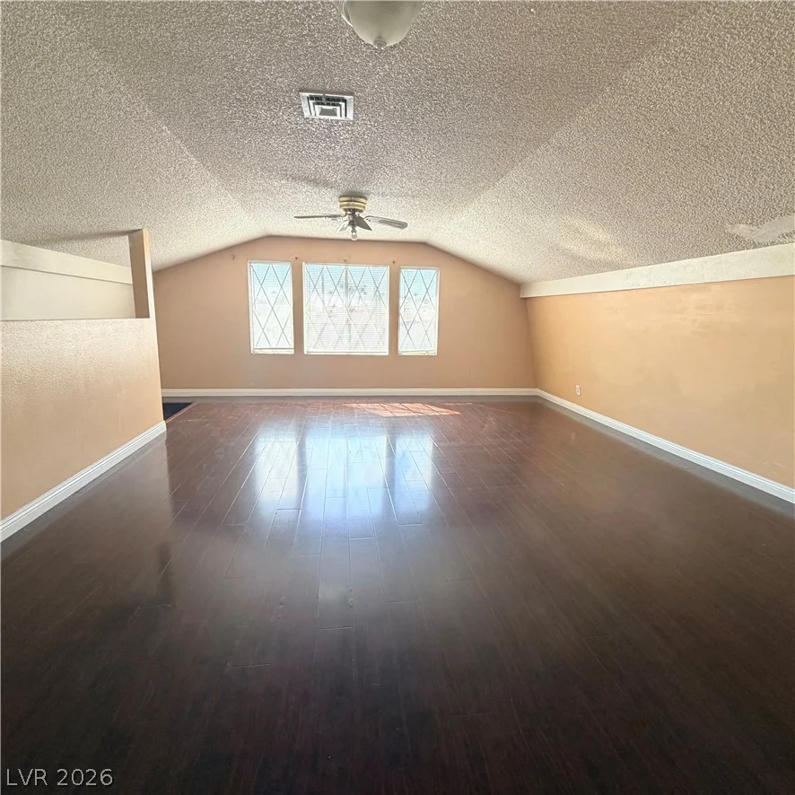 5216 Doe, Las Vegas, NV 89146