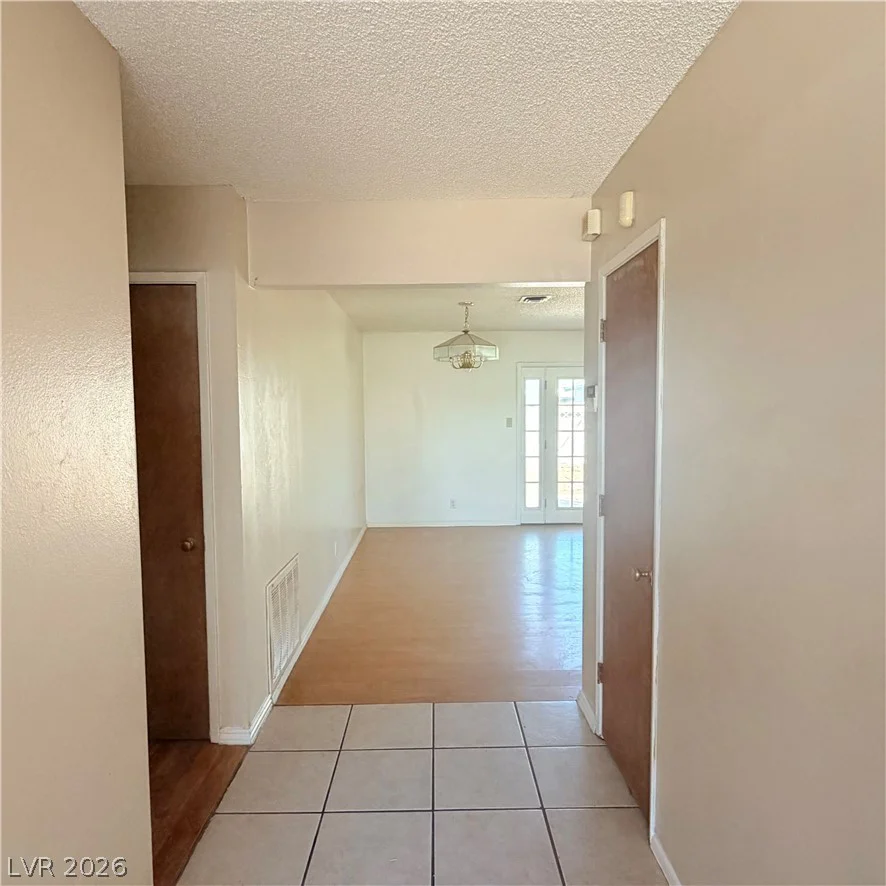 5216 Doe, Las Vegas, NV 89146