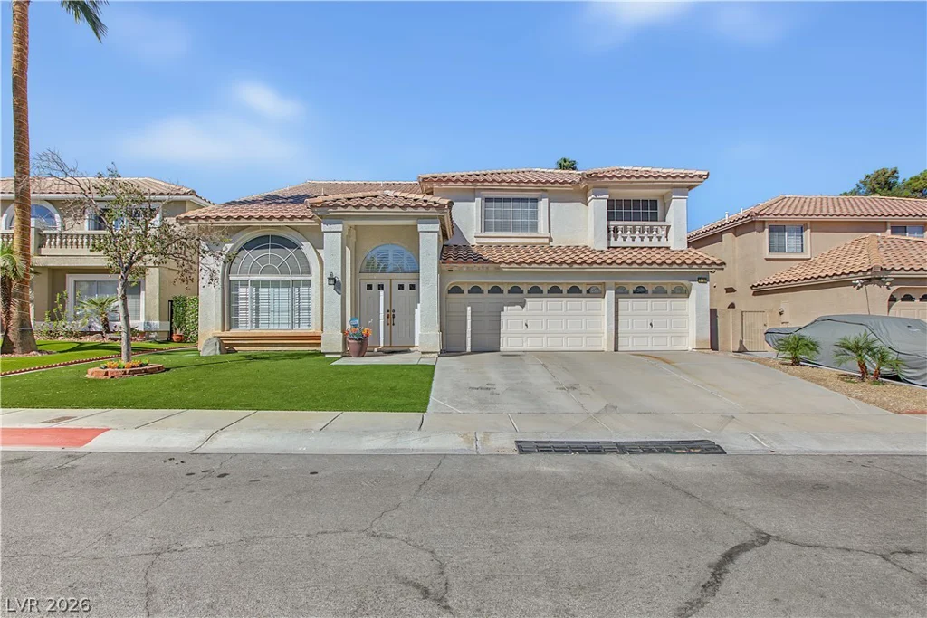 3713 Treasure Bluff, Las Vegas, NV 89129