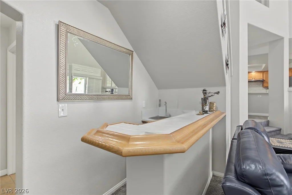 3713 Treasure Bluff, Las Vegas, NV 89129