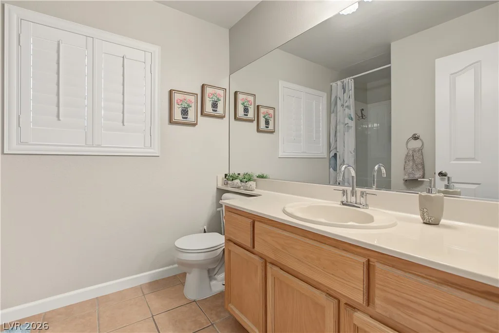 3713 Treasure Bluff, Las Vegas, NV 89129