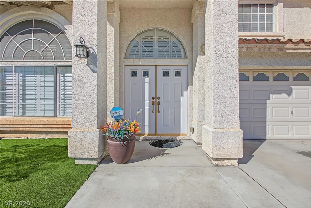 3713 Treasure Bluff, Las Vegas, NV 89129