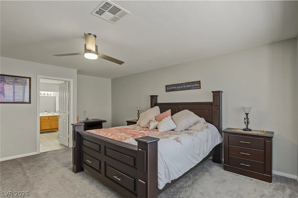 3713 Treasure Bluff, Las Vegas, NV 89129