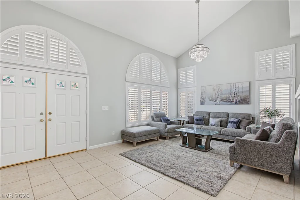 3713 Treasure Bluff, Las Vegas, NV 89129