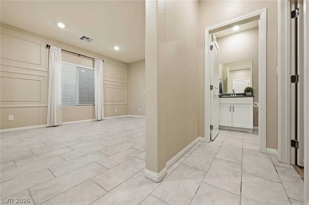 7809 Bailey Creek, North Las Vegas, NV 89084