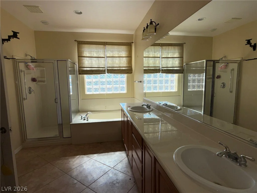 2145 Falls City, Henderson, NV 89044