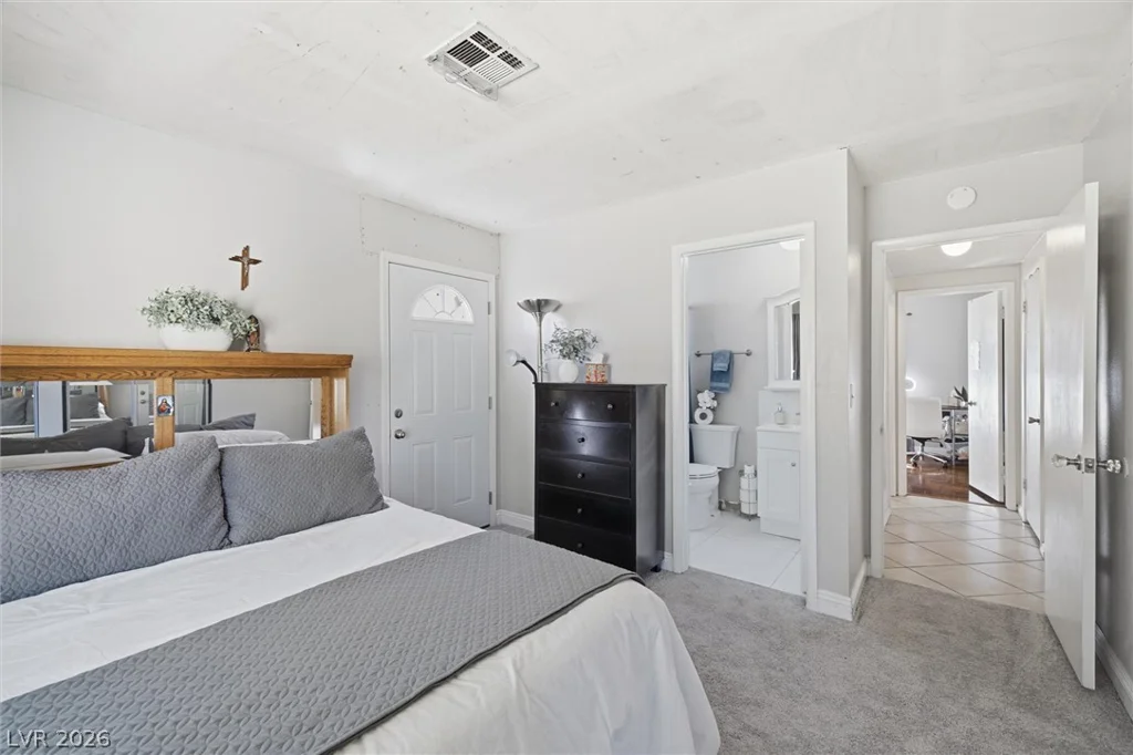 61 Lafaette, Las Vegas, NV 89110