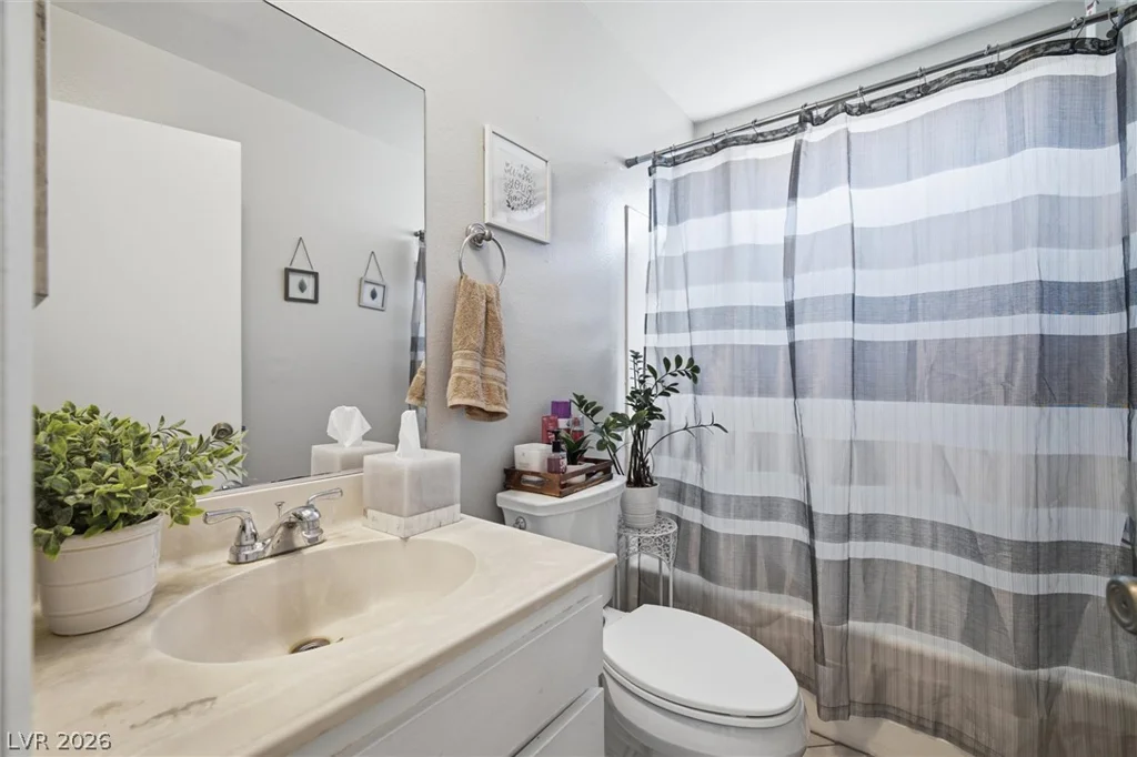61 Lafaette, Las Vegas, NV 89110