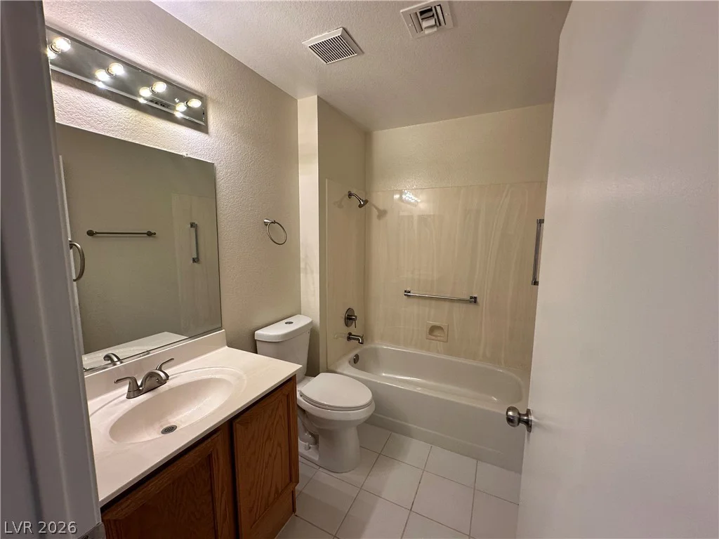 8700 Shorecliff, Las Vegas, NV 89134