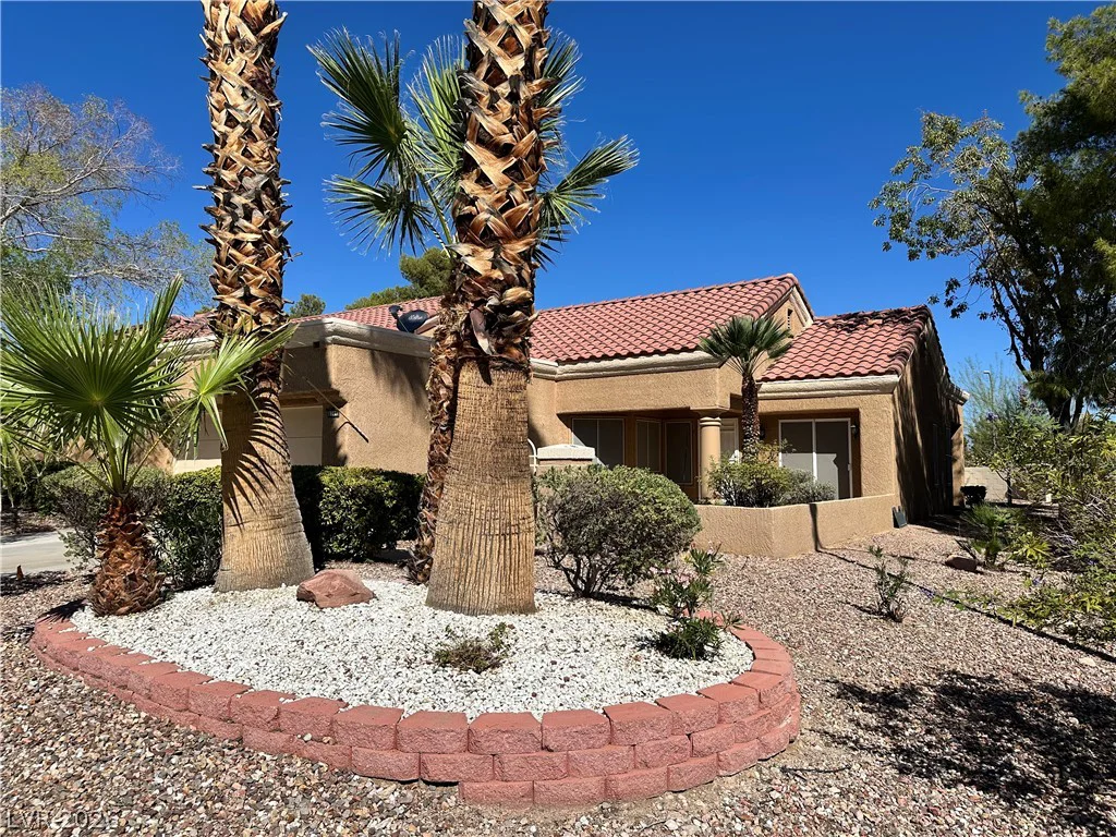 8700 Shorecliff, Las Vegas, NV 89134