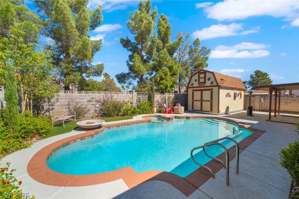 613 Valley View, Henderson, NV 89002