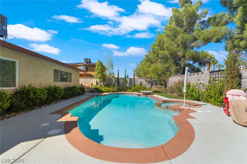 613 Valley View, Henderson, NV 89002