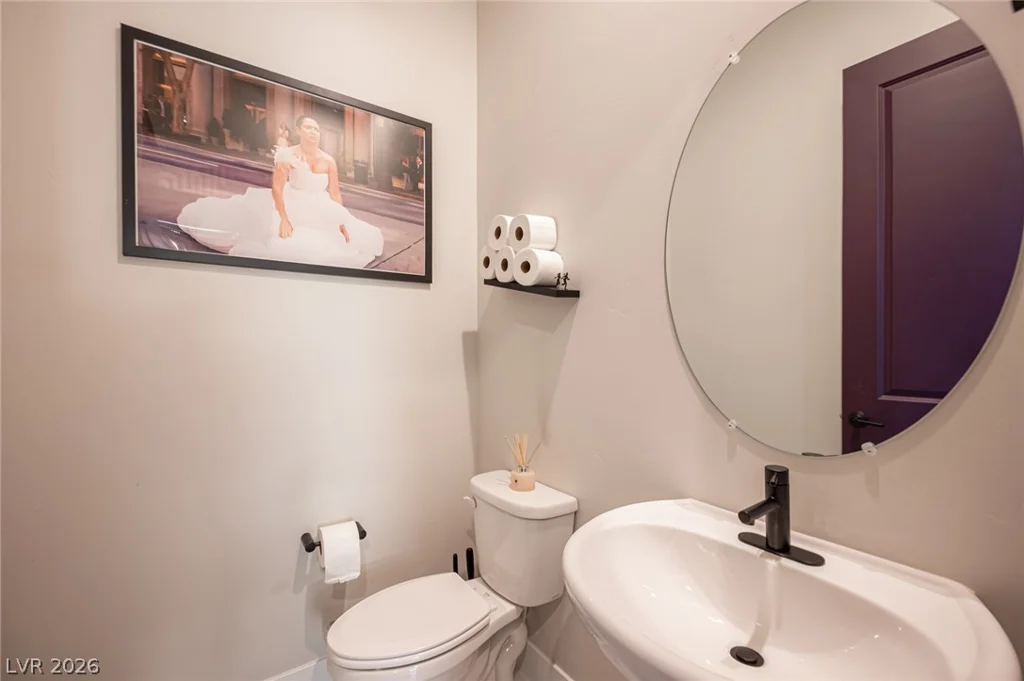 3013 Sierra Juniper, Las Vegas, NV 89138