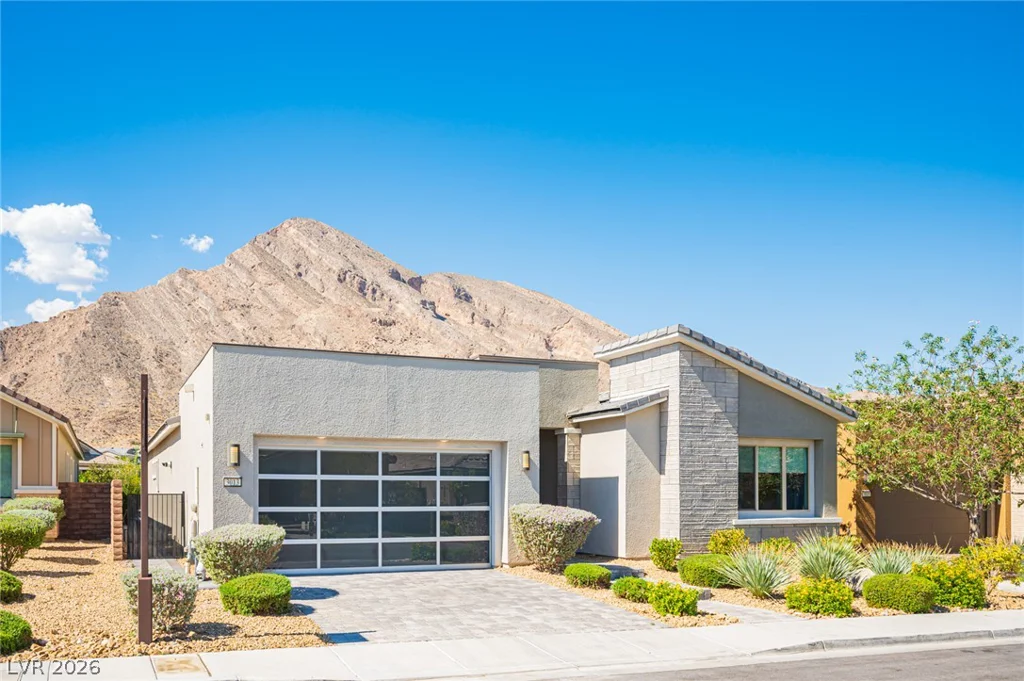 3013 Sierra Juniper, Las Vegas, NV 89138