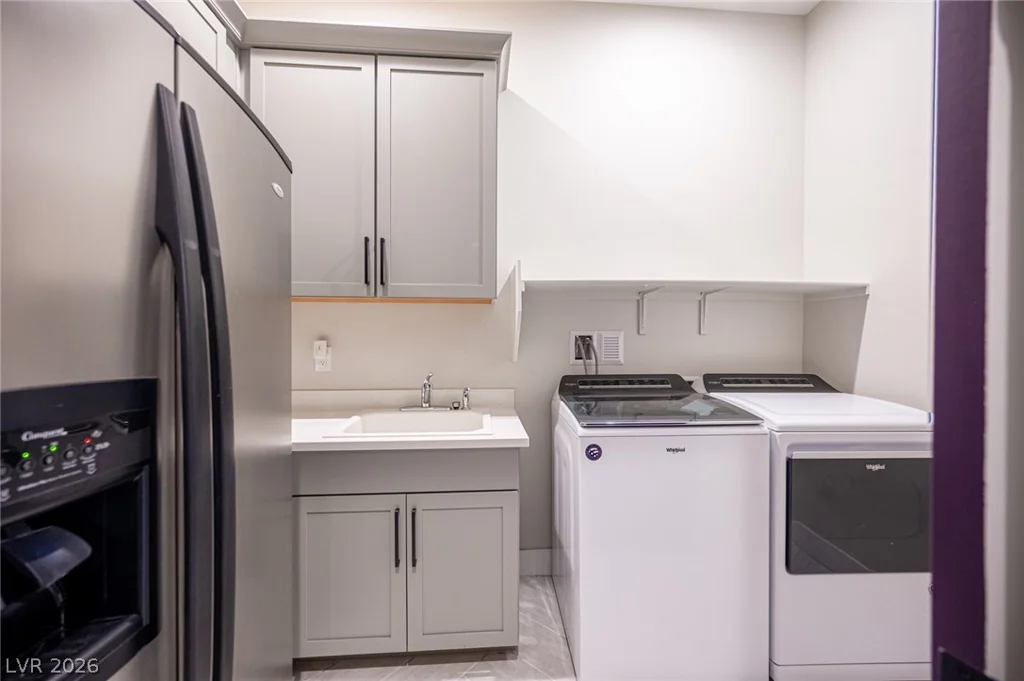 3013 Sierra Juniper, Las Vegas, NV 89138