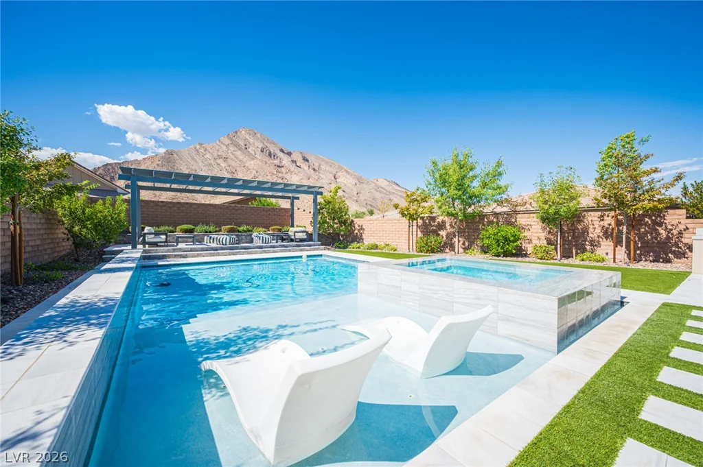3013 Sierra Juniper, Las Vegas, NV 89138