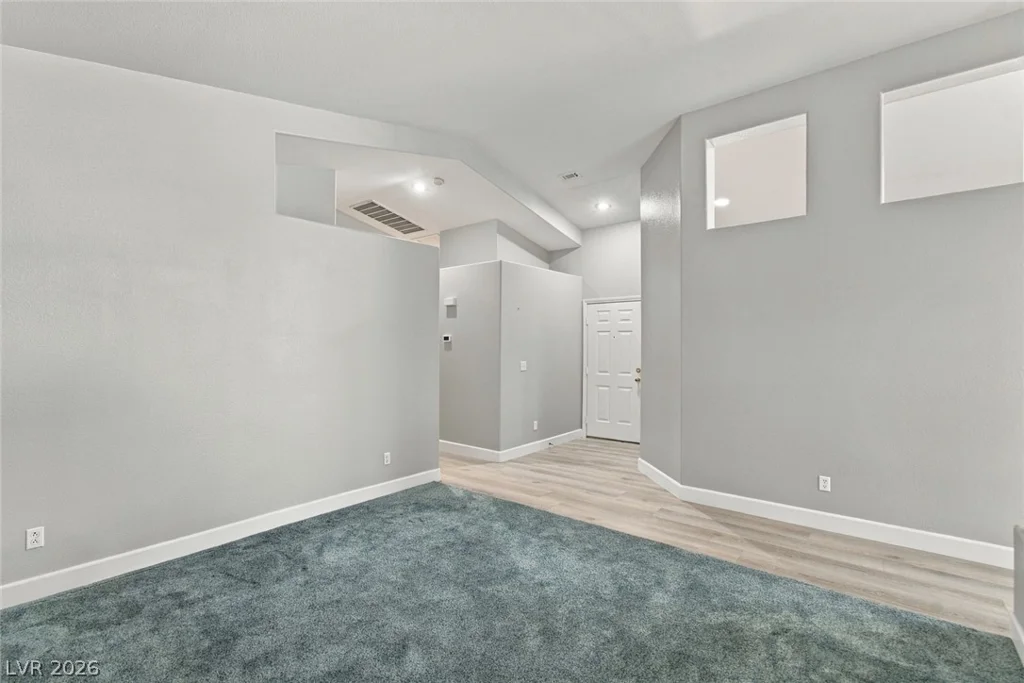 6249 Seagirt, Las Vegas, NV 89110