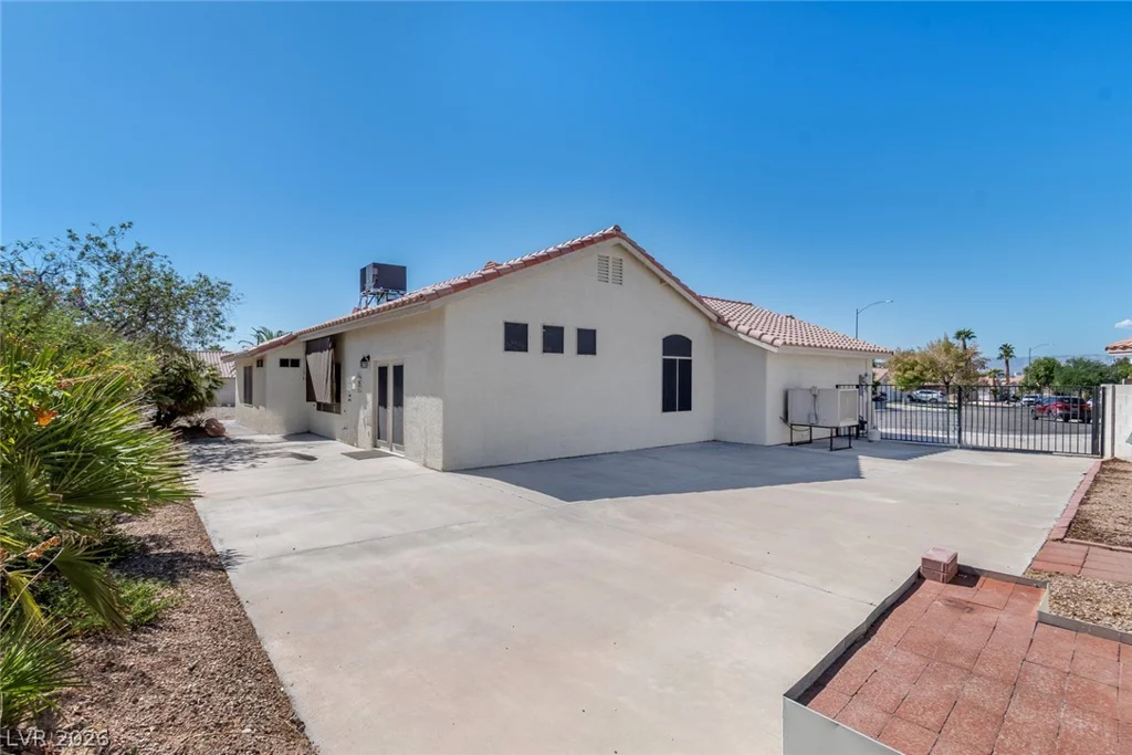 6249 Seagirt, Las Vegas, NV 89110