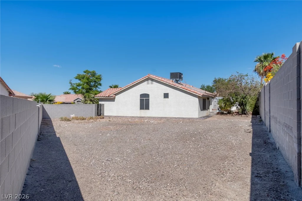6249 Seagirt, Las Vegas, NV 89110