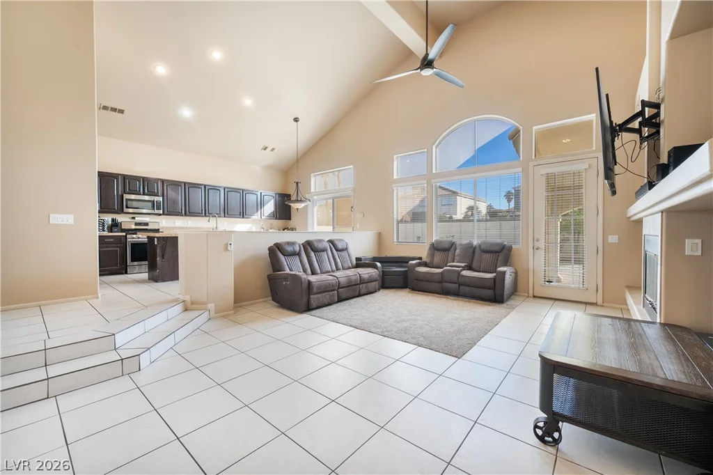 1951 Parma, Las Vegas, NV 89123