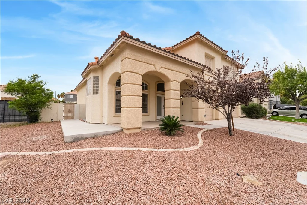 1951 Parma, Las Vegas, NV 89123