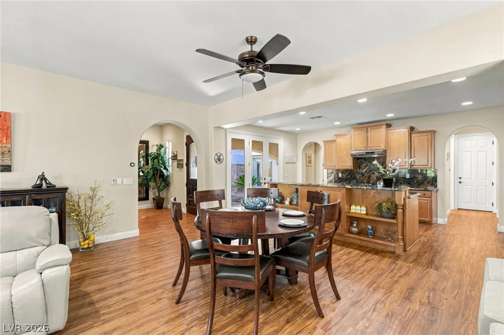 3364 Saddlebrook, Las Vegas, NV 89141