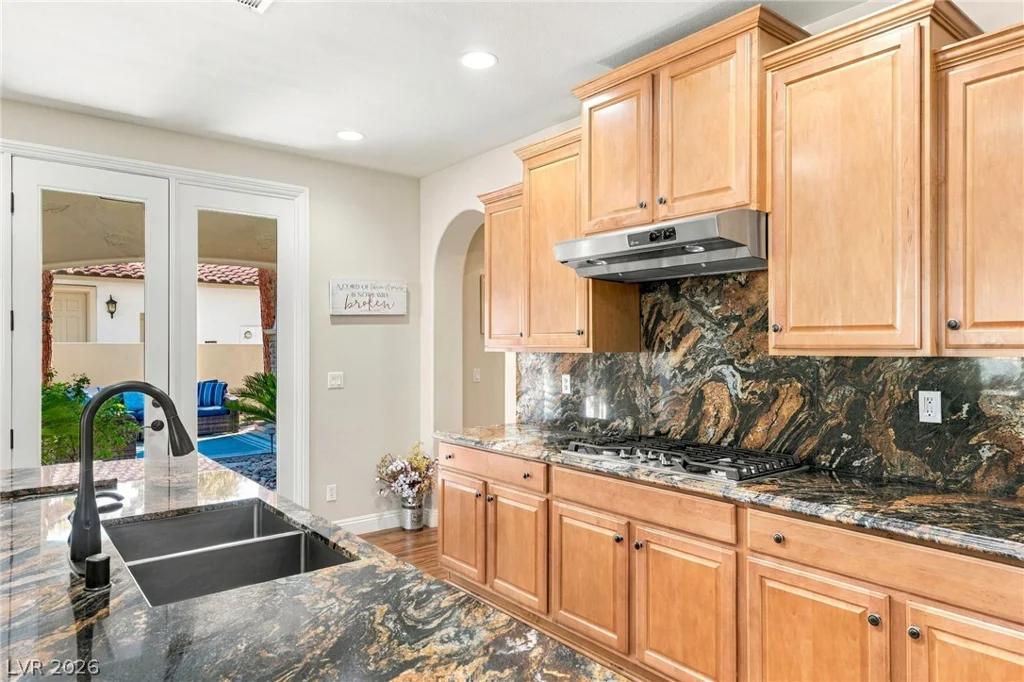 3364 Saddlebrook, Las Vegas, NV 89141