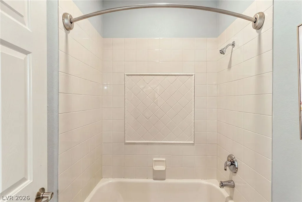 3364 Saddlebrook, Las Vegas, NV 89141