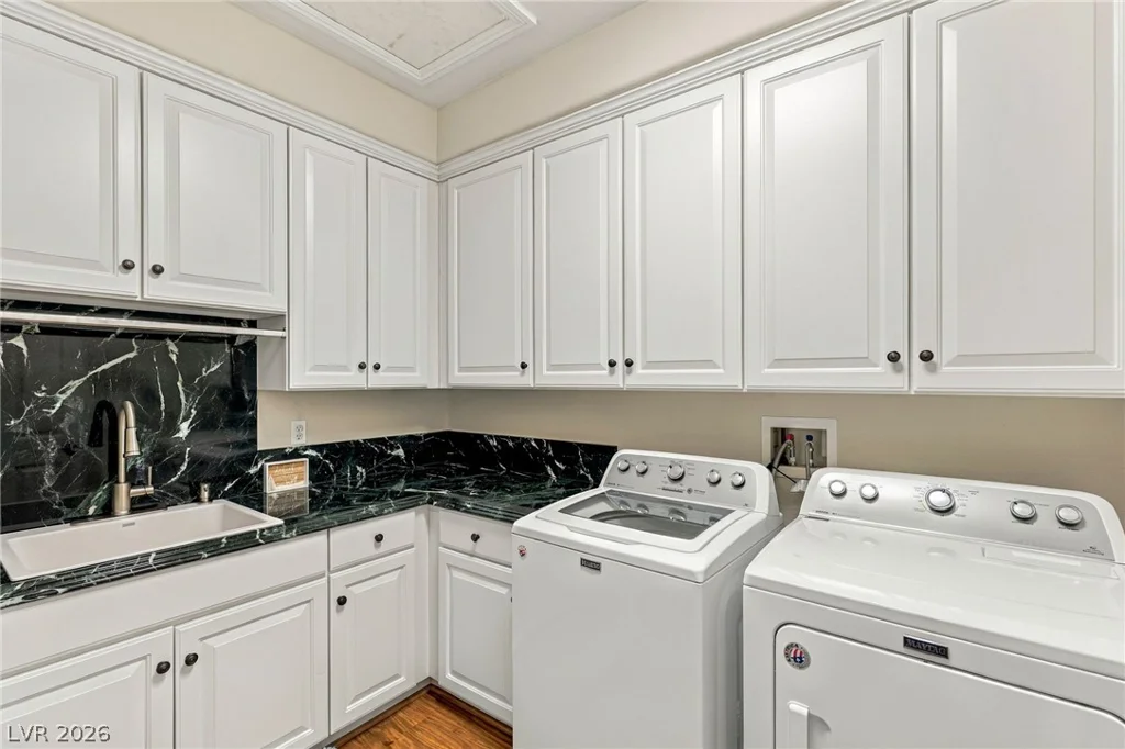 3364 Saddlebrook, Las Vegas, NV 89141