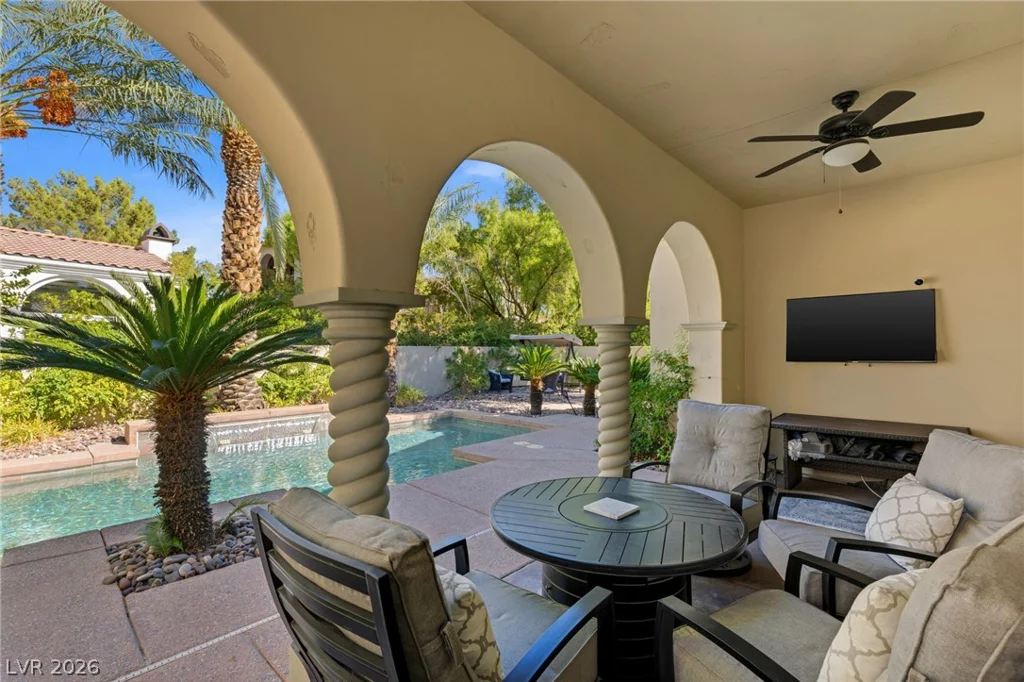 3364 Saddlebrook, Las Vegas, NV 89141