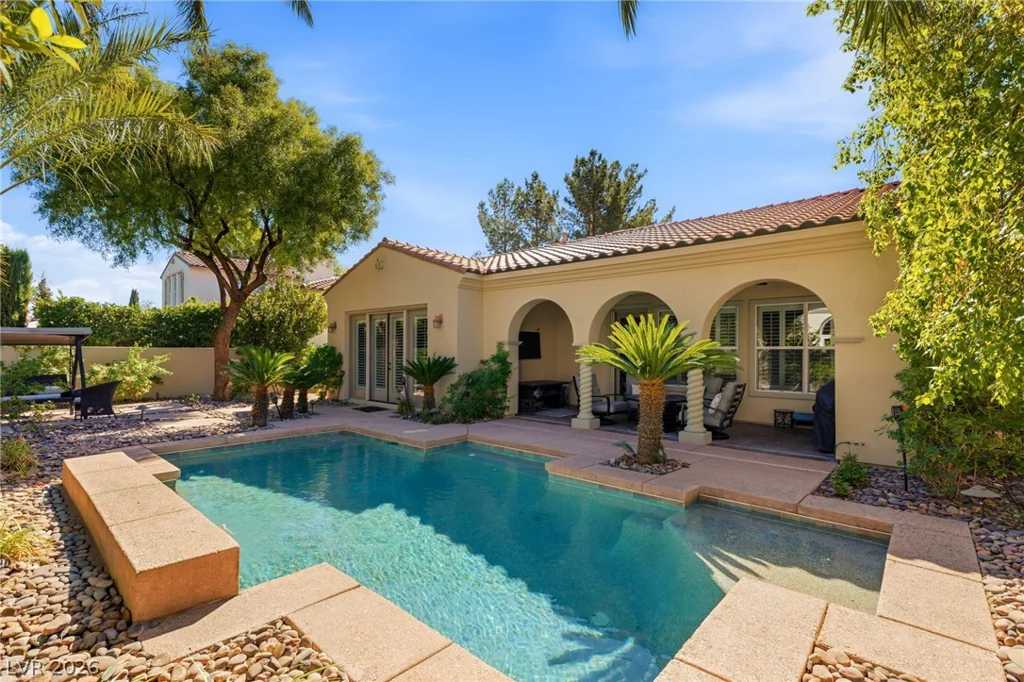 3364 Saddlebrook, Las Vegas, NV 89141