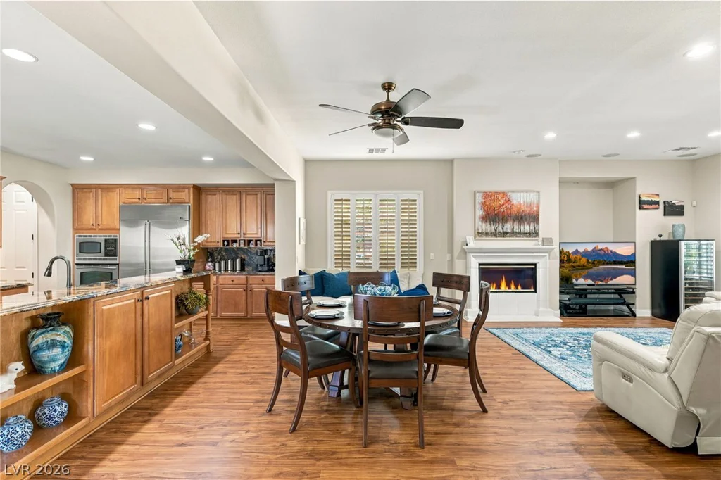 3364 Saddlebrook, Las Vegas, NV 89141