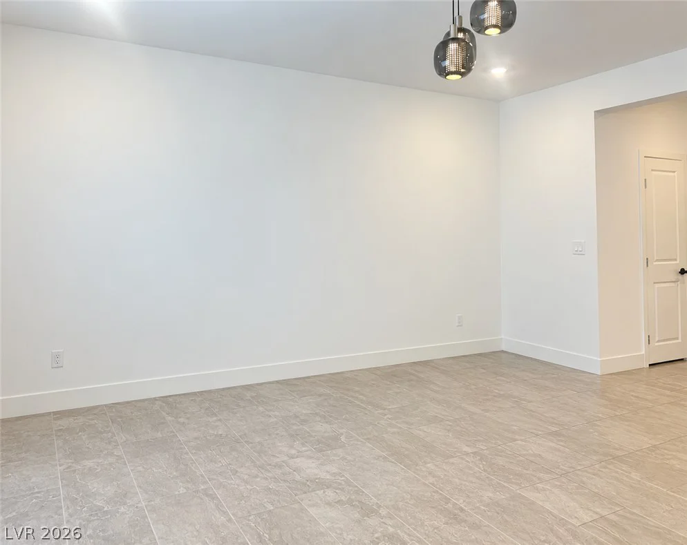 7511 Quail Rock, Las Vegas, NV 89113