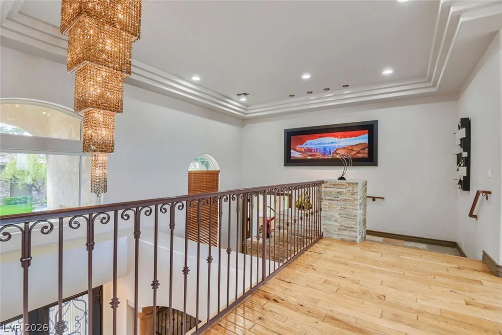 2010 Shenley, Las Vegas, NV 89117