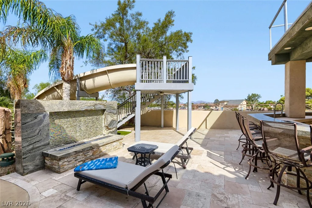 2010 Shenley, Las Vegas, NV 89117