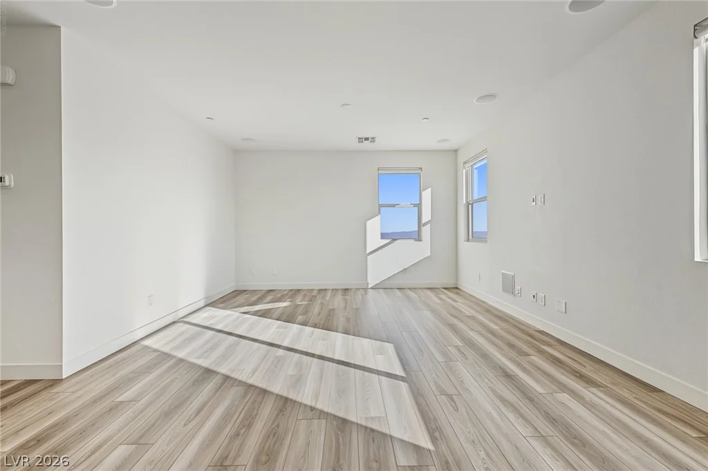 1501 Little Penguin, Las Vegas, NV 89138