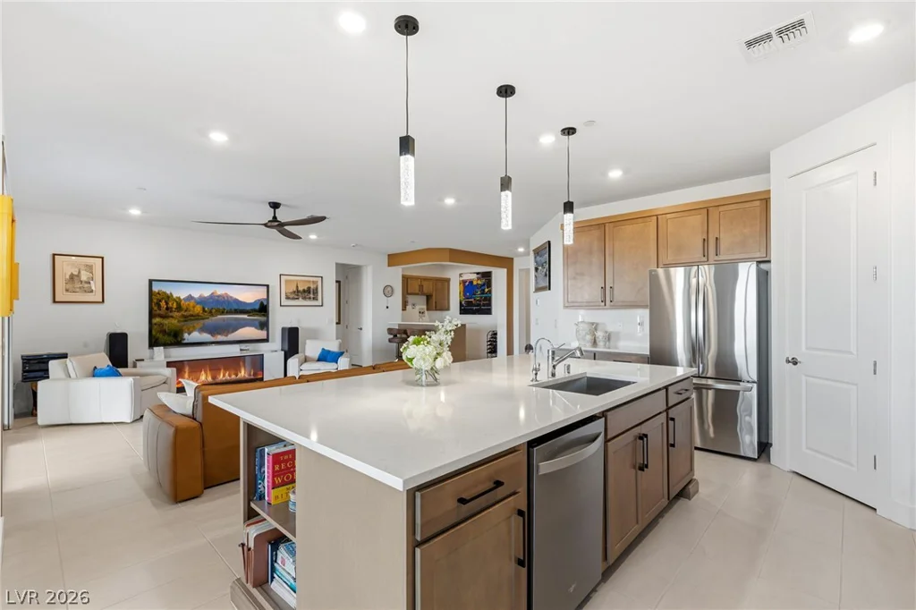 6424 Belgrossa Bend, Las Vegas, NV 89166