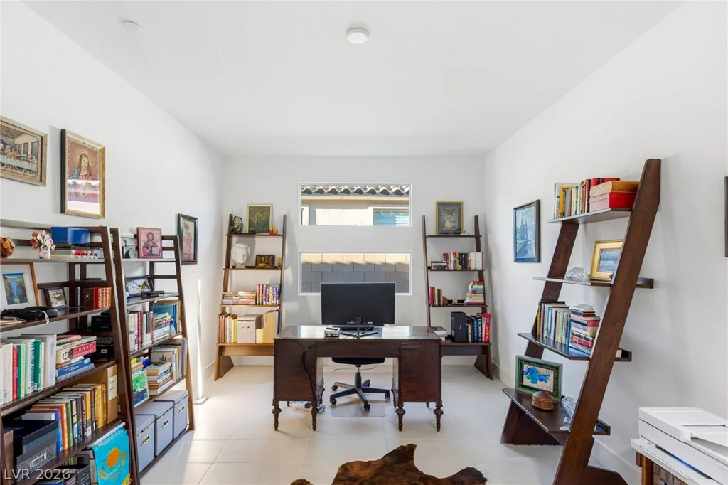 6424 Belgrossa Bend, Las Vegas, NV 89166